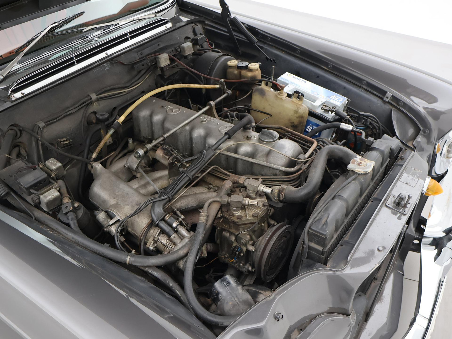 Mercedes-Benz Mercedes-Benz