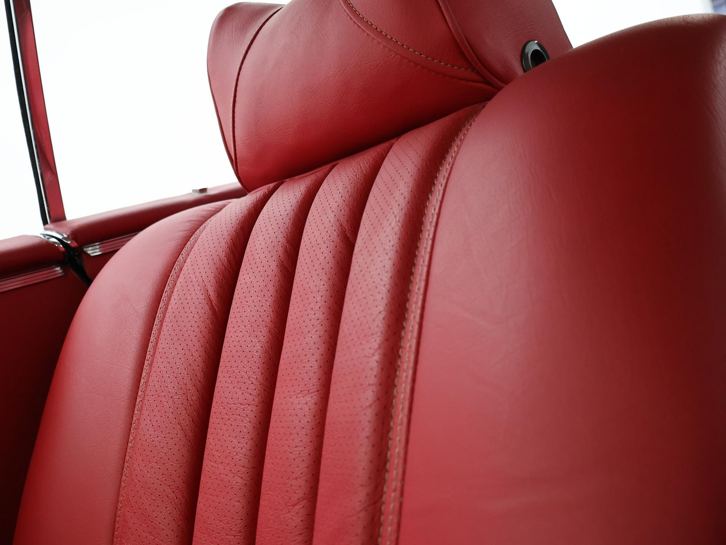 Mercedes-Benz Mercedes-Benz