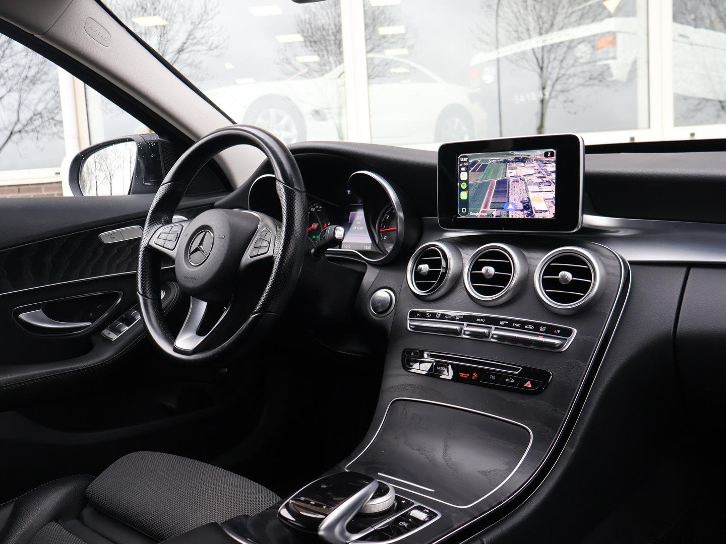 Mercedes-Benz