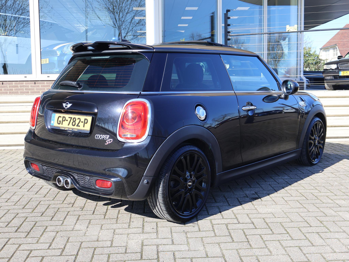 MINI
