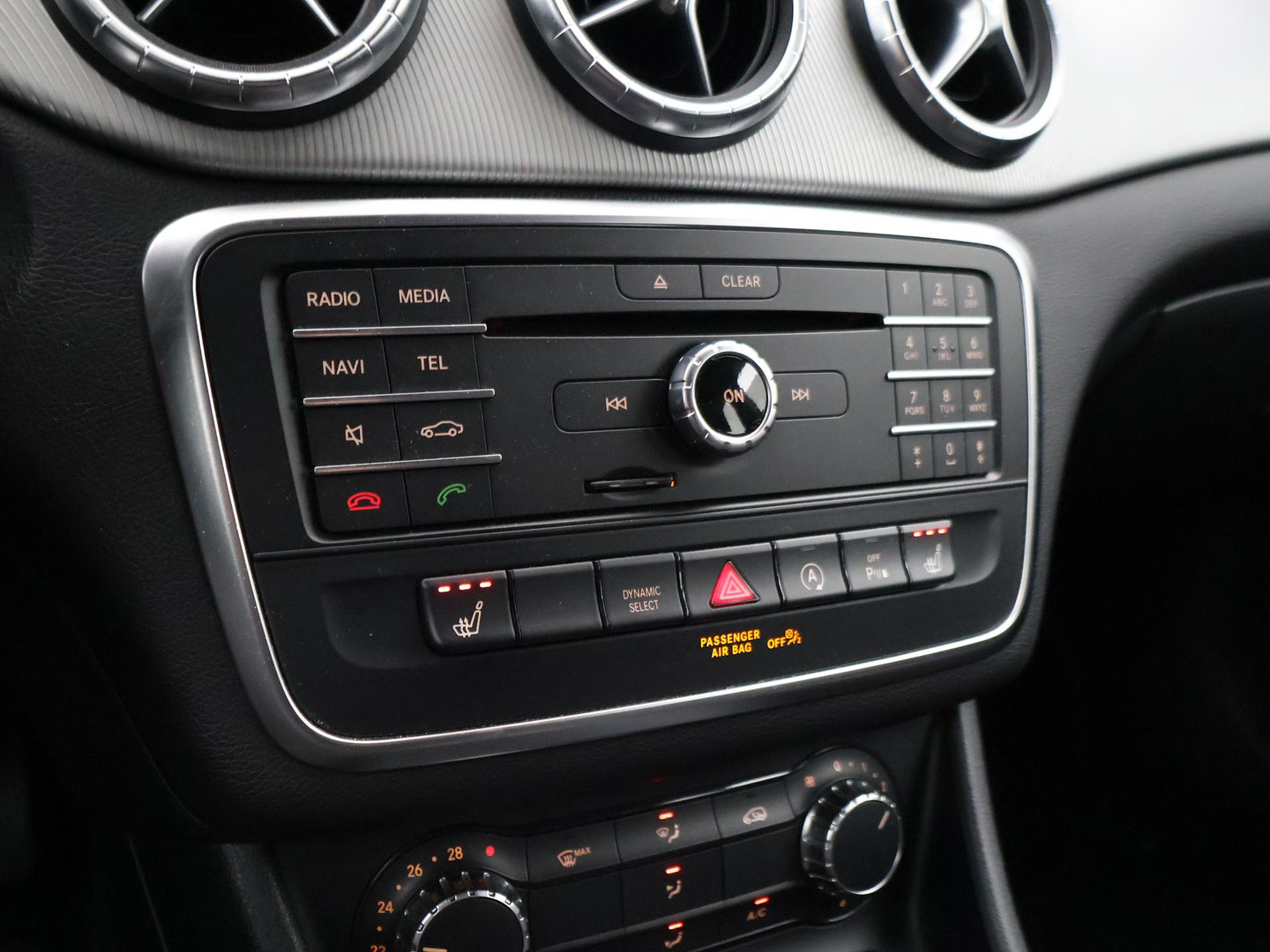 Mercedes-Benz Mercedes-Benz