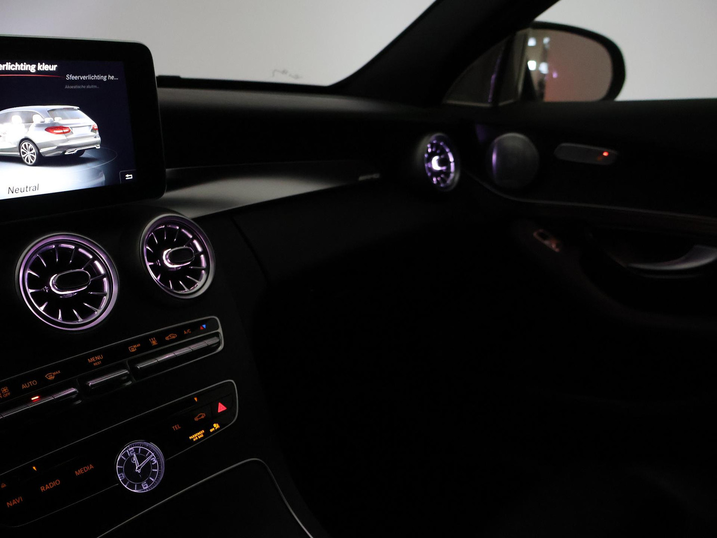 Mercedes-Benz Mercedes-Benz