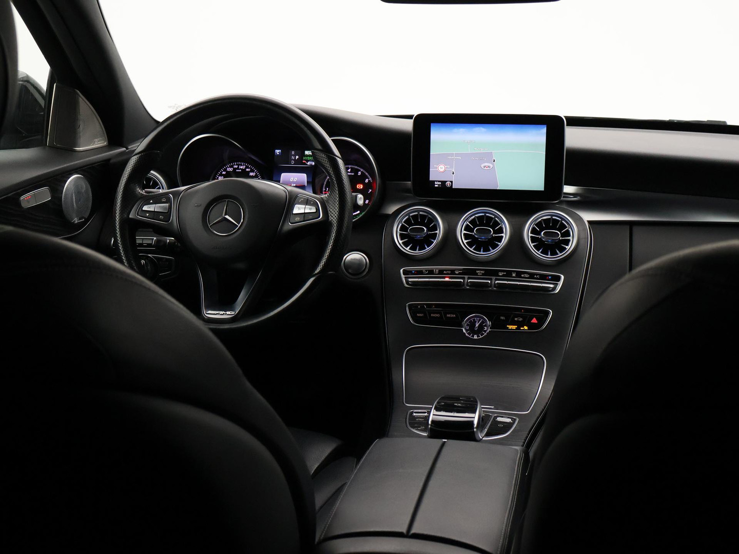 Mercedes-Benz Mercedes-Benz