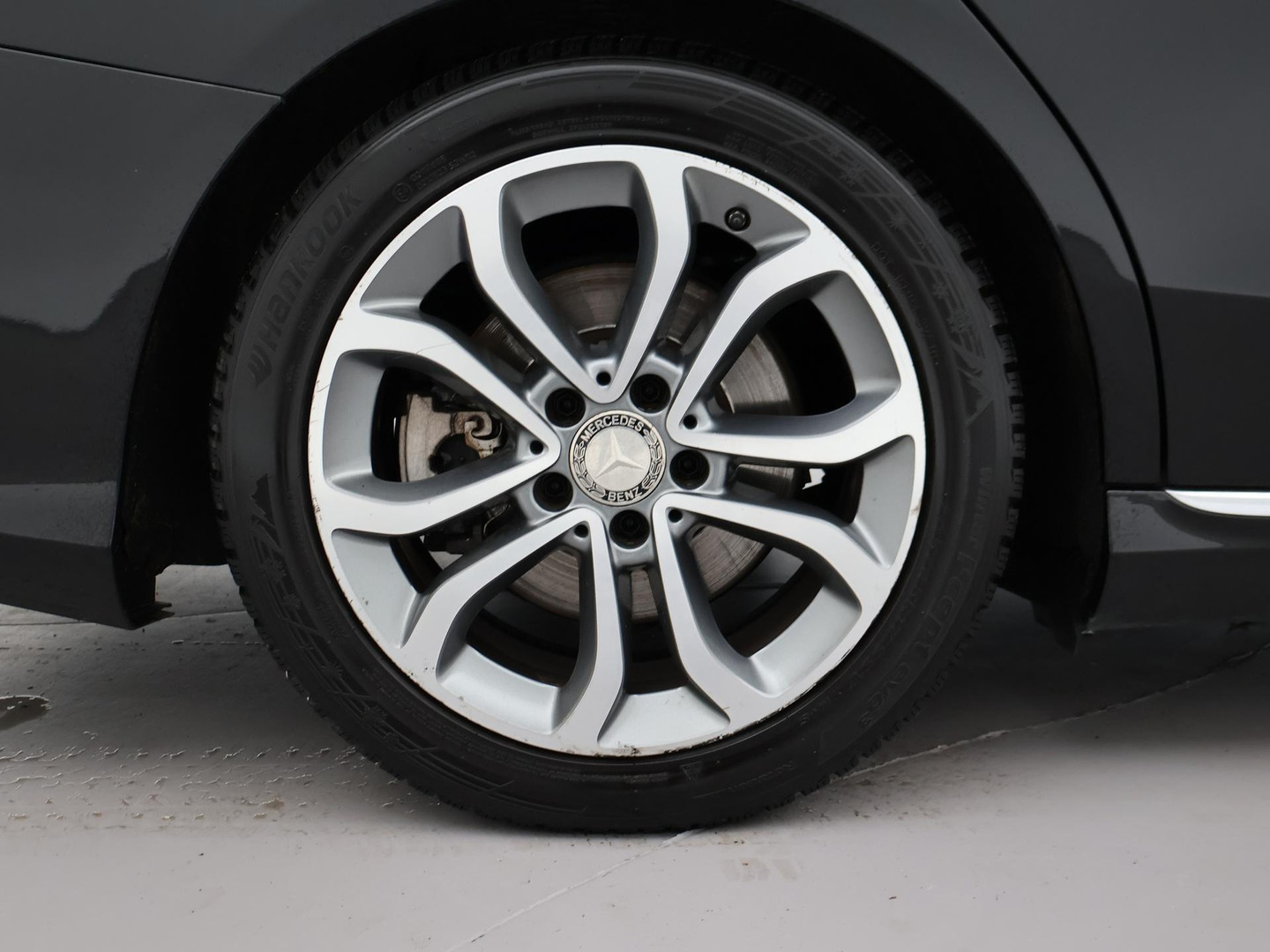 Mercedes-Benz Mercedes-Benz