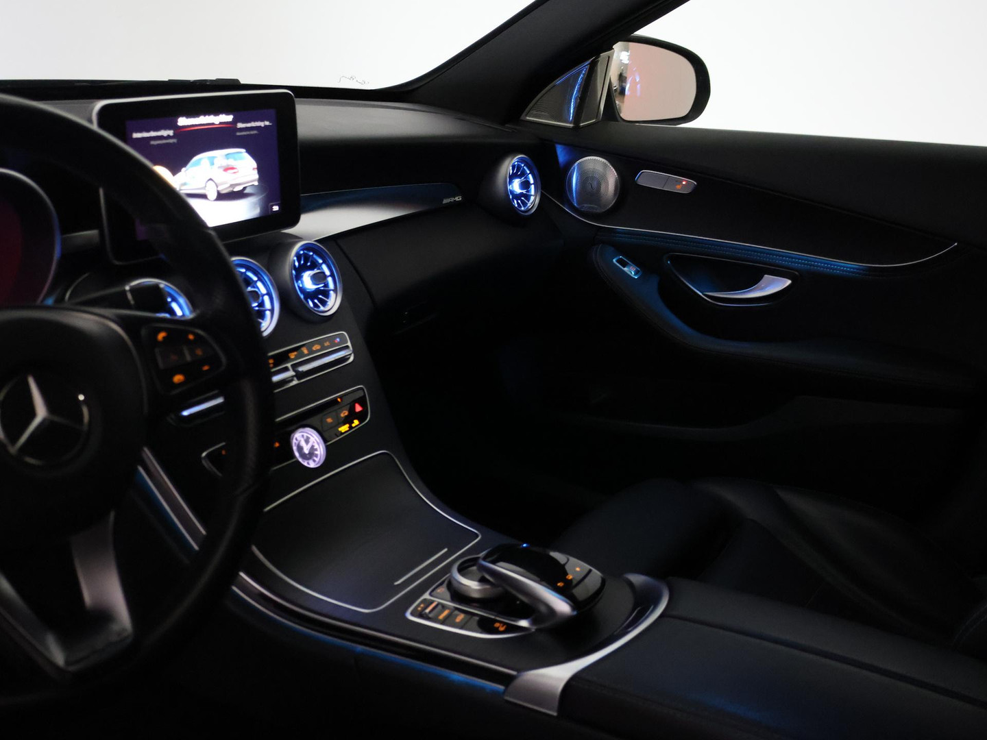 Mercedes-Benz Mercedes-Benz