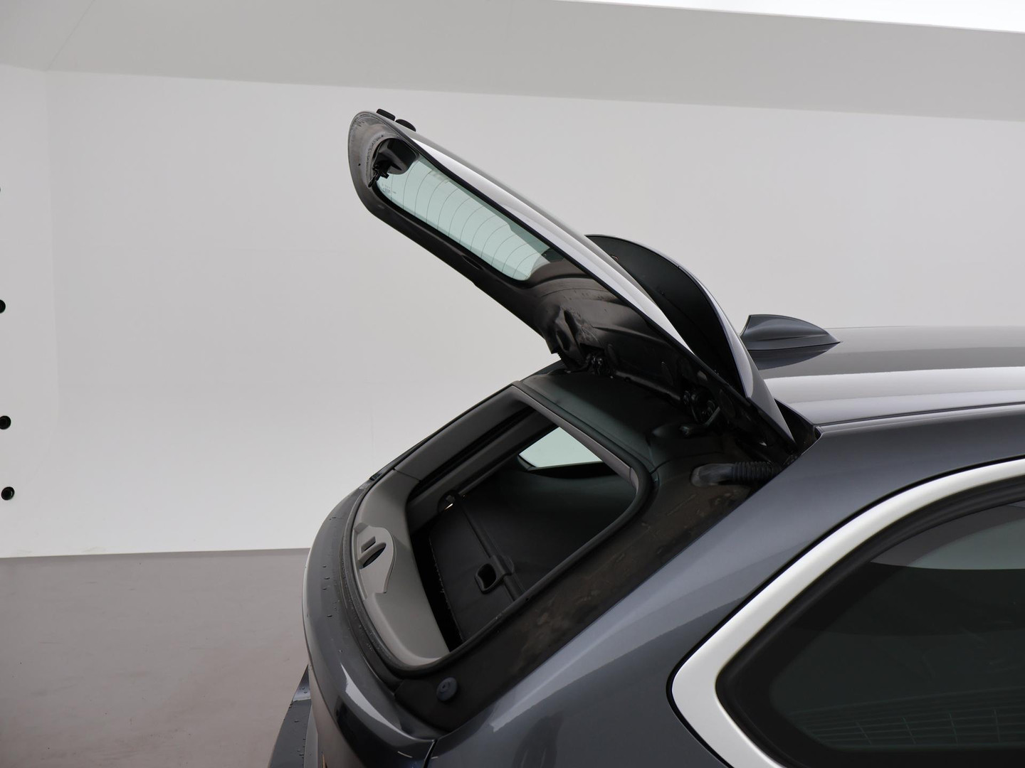 BMW BMW