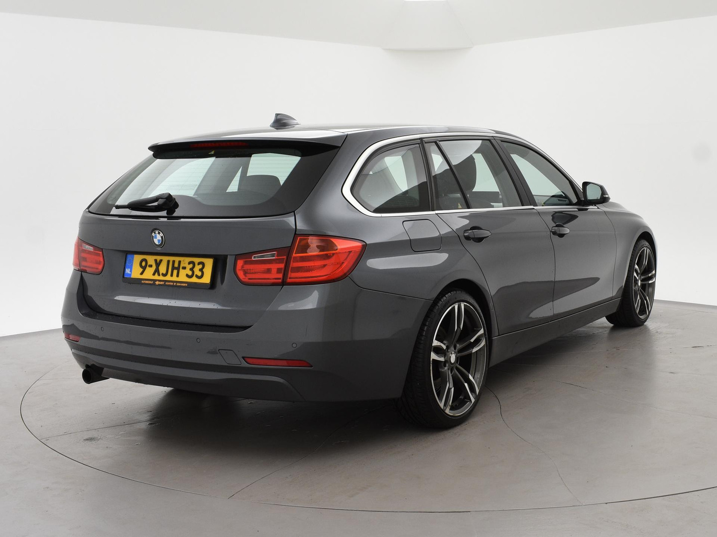 BMW BMW