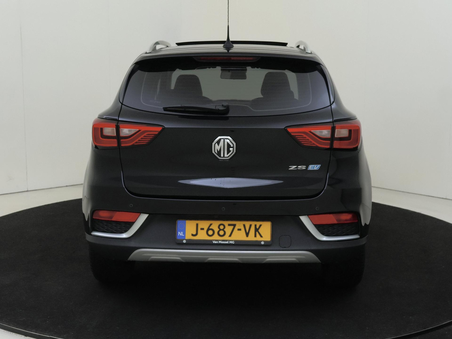 MG