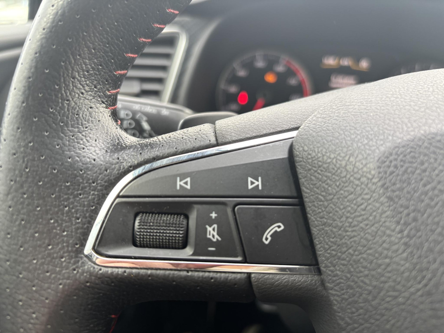 SEAT SEAT