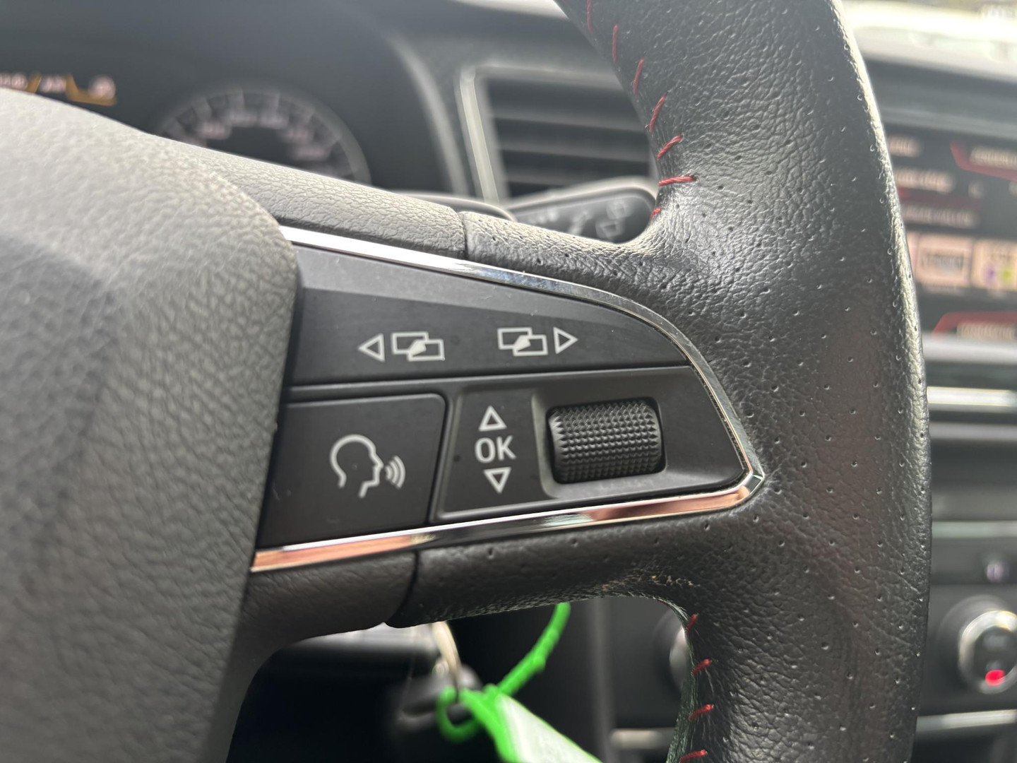 SEAT SEAT