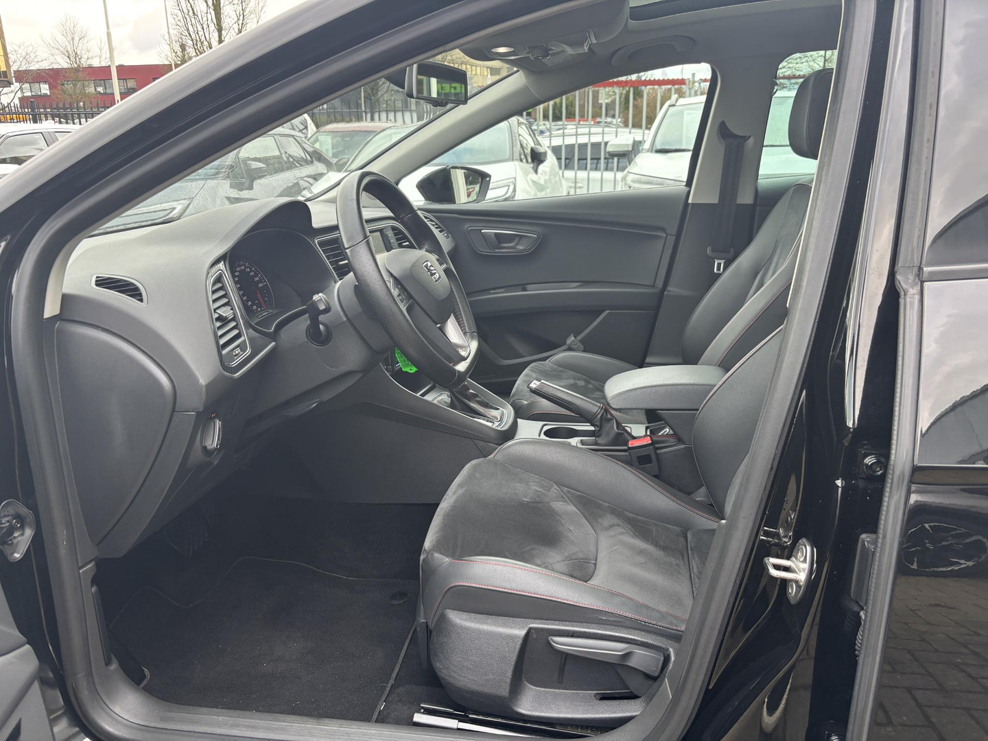 SEAT SEAT