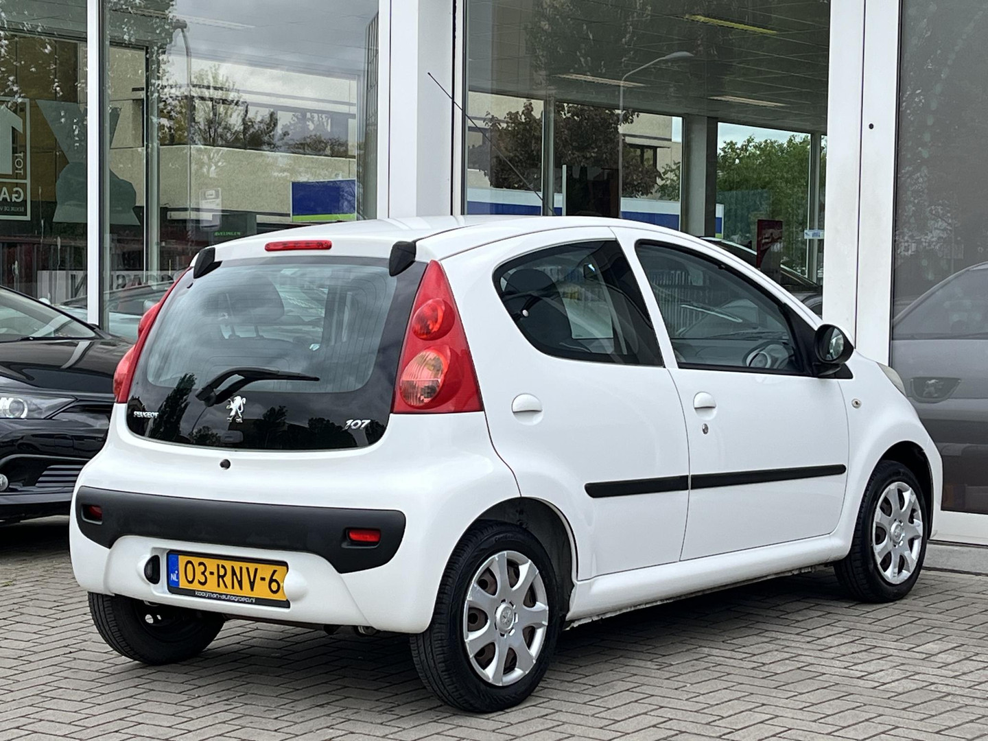 Peugeot Peugeot