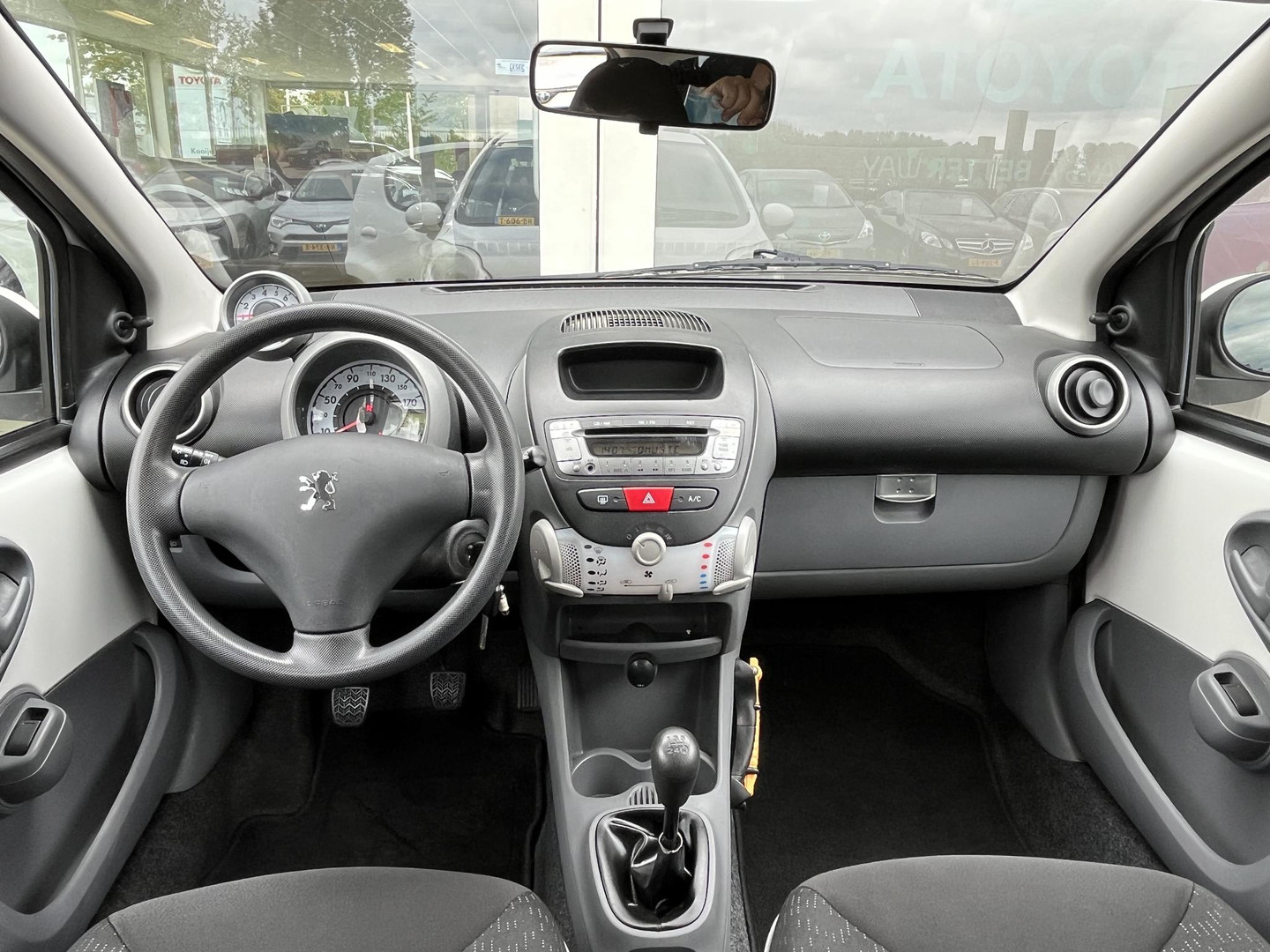 Peugeot Peugeot