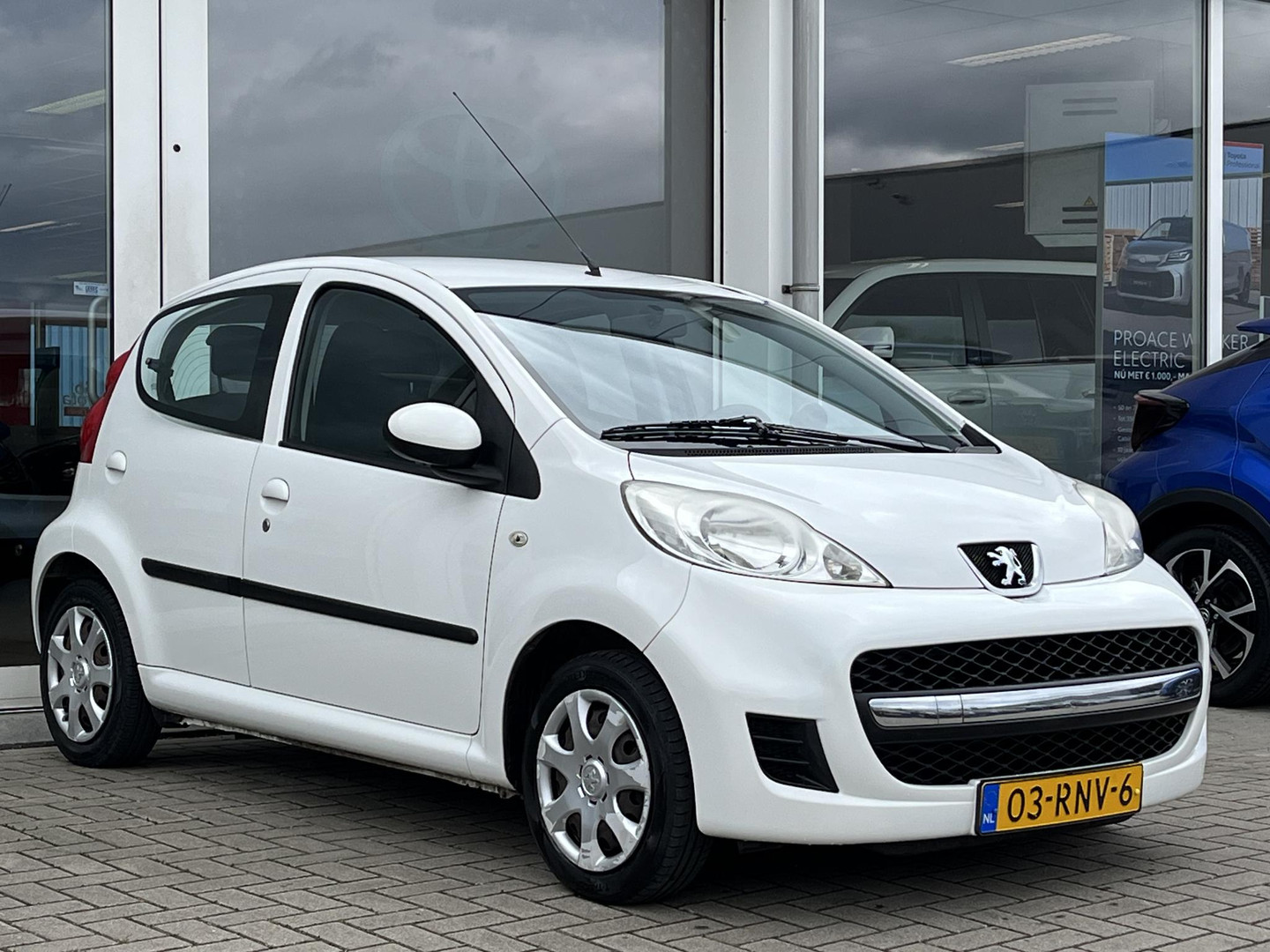 Peugeot Peugeot