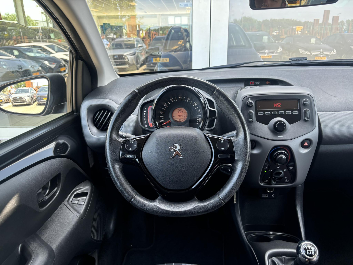Peugeot Peugeot