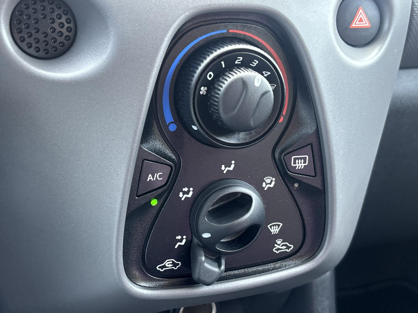 Peugeot Peugeot