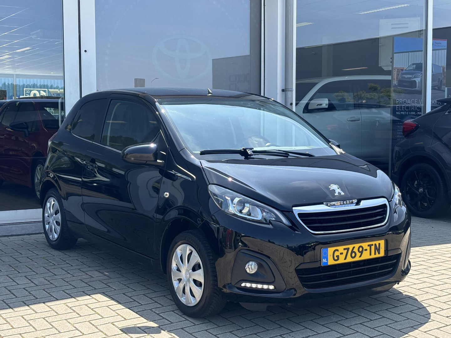 Peugeot Peugeot