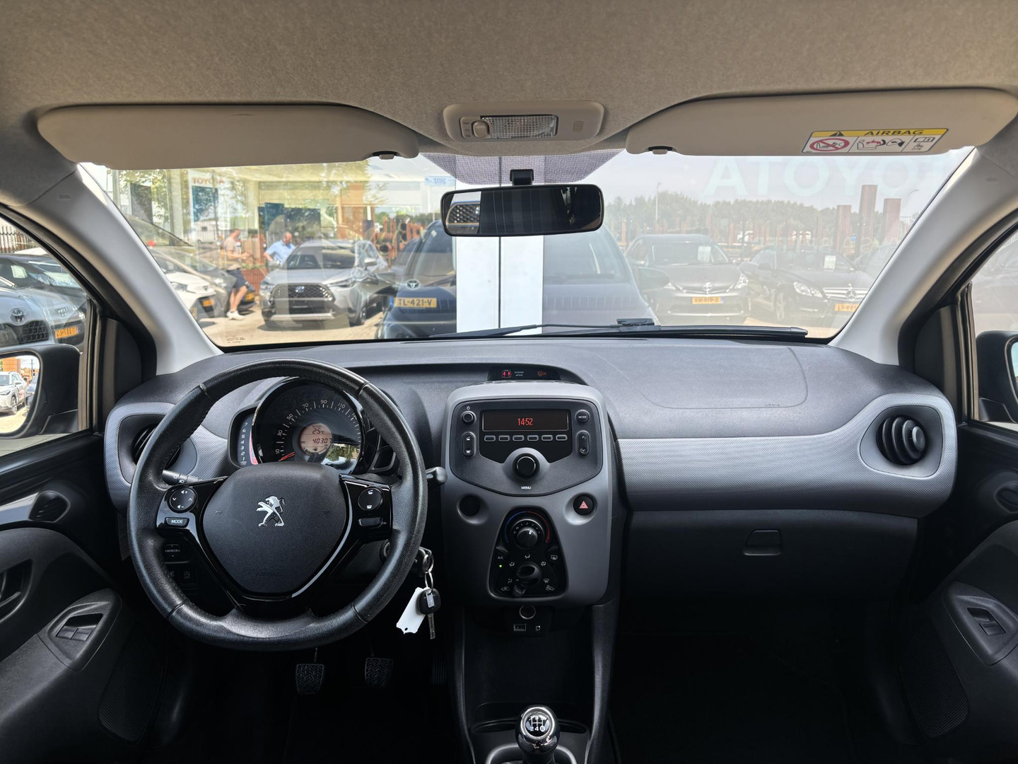 Peugeot Peugeot