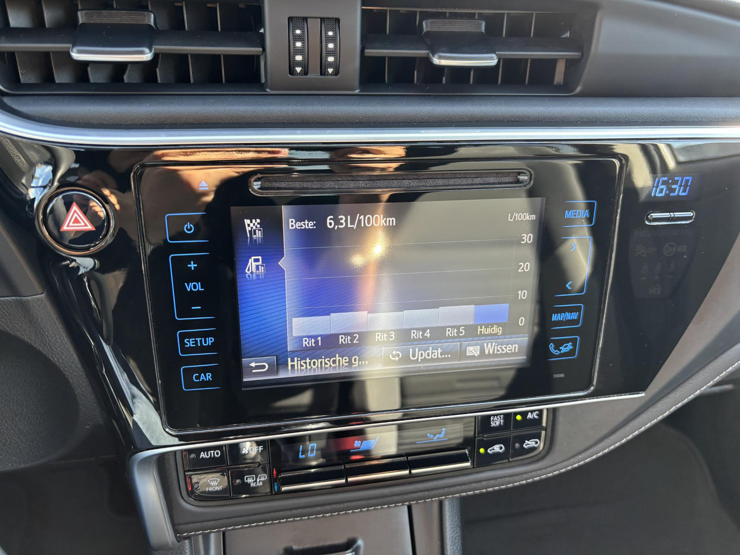 Toyota Toyota