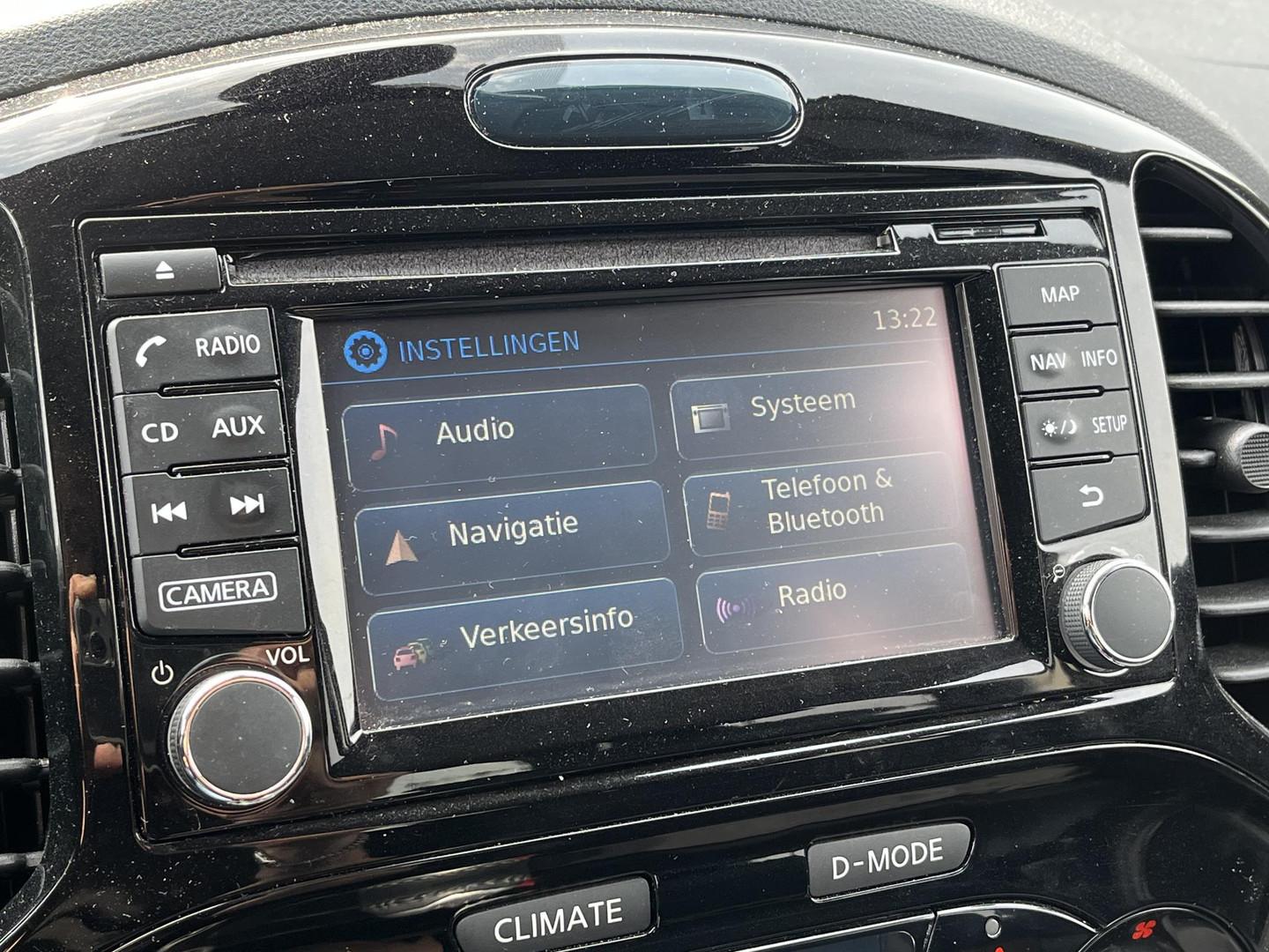 Nissan Nissan