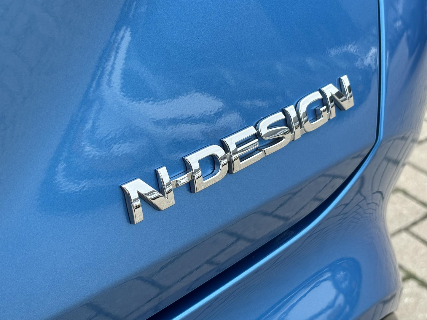 Nissan Nissan