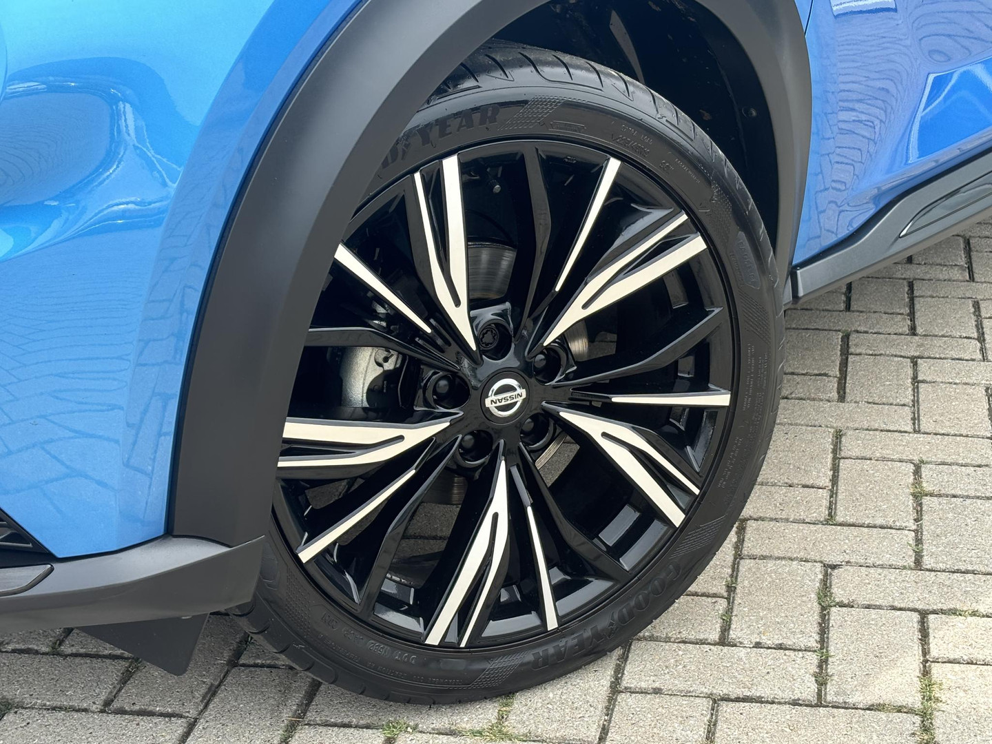 Nissan Nissan