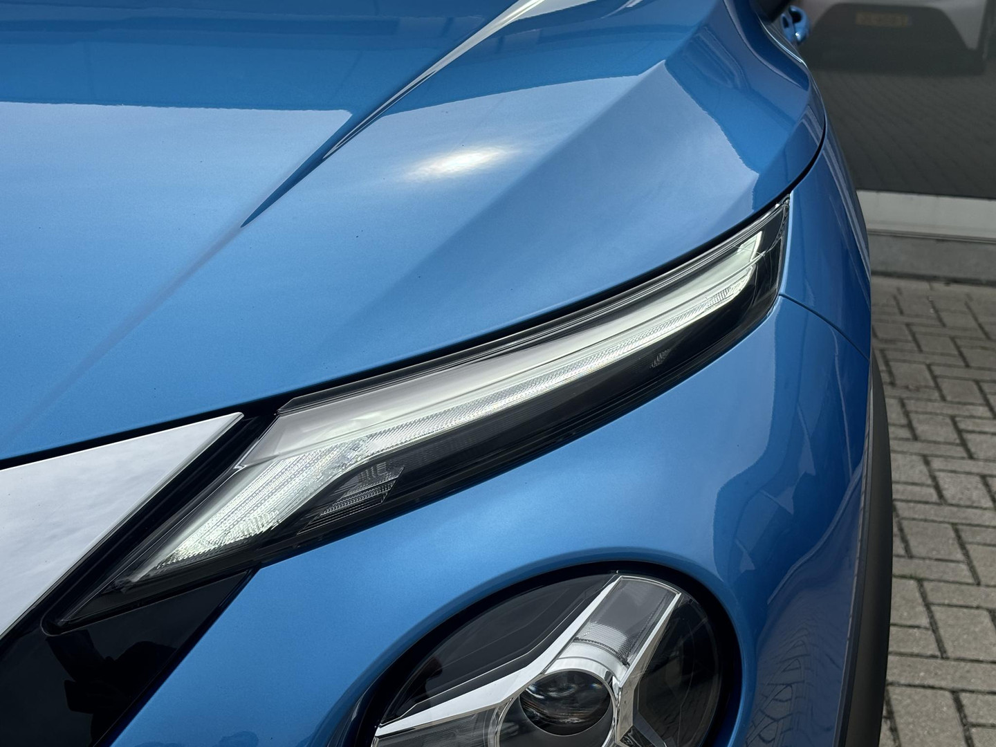 Nissan Nissan