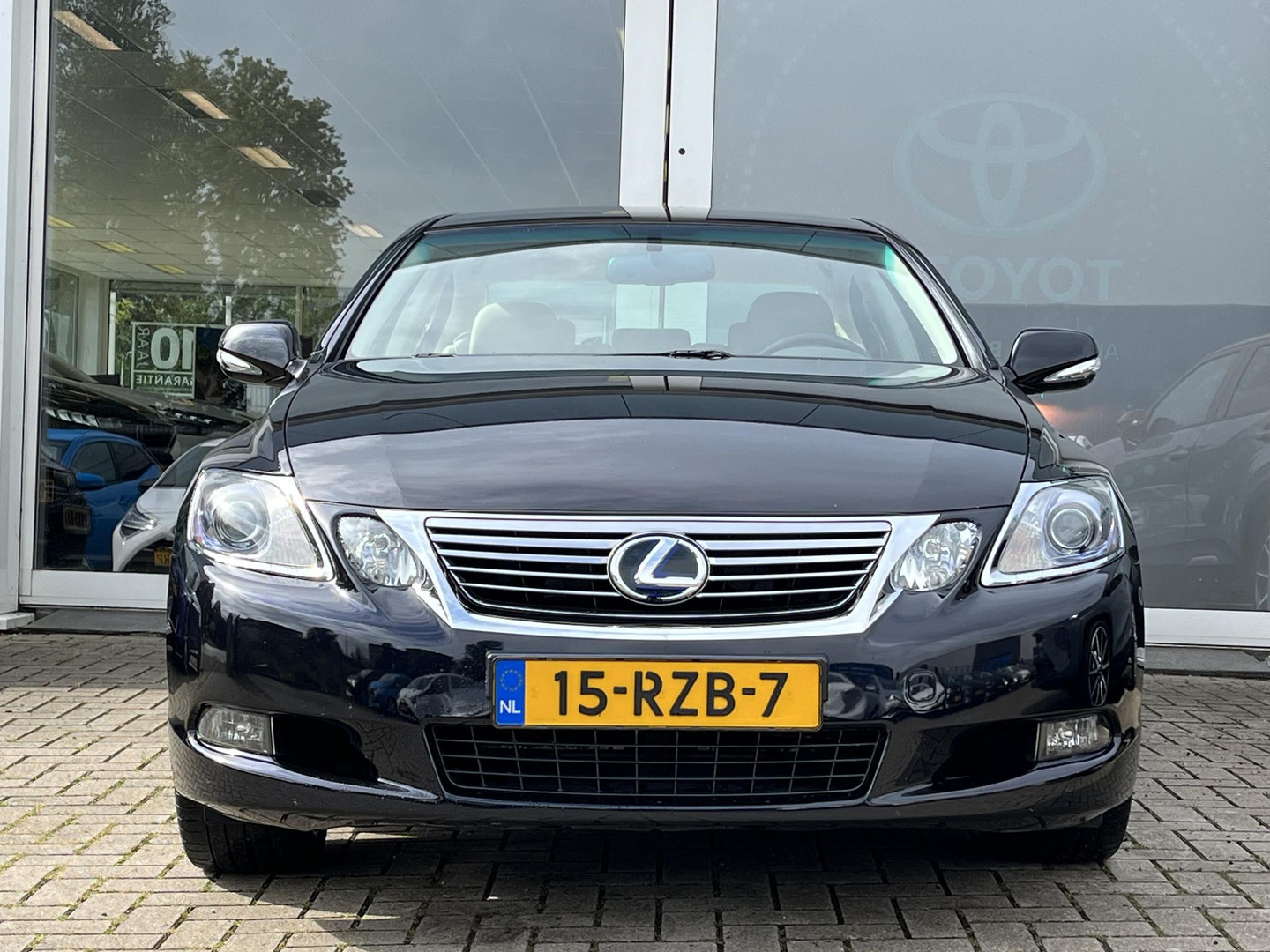 Lexus Lexus