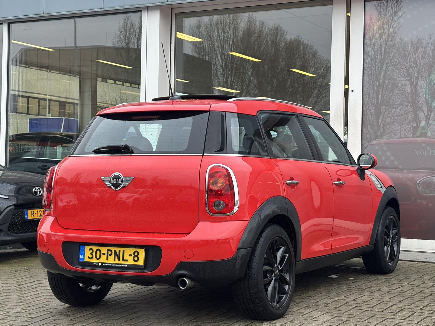 MINI MINI