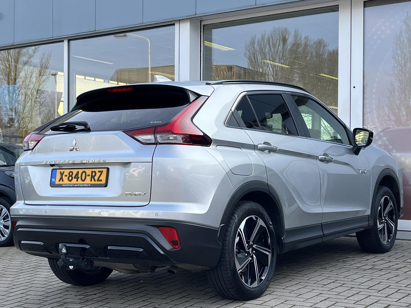 Mitsubishi Mitsubishi