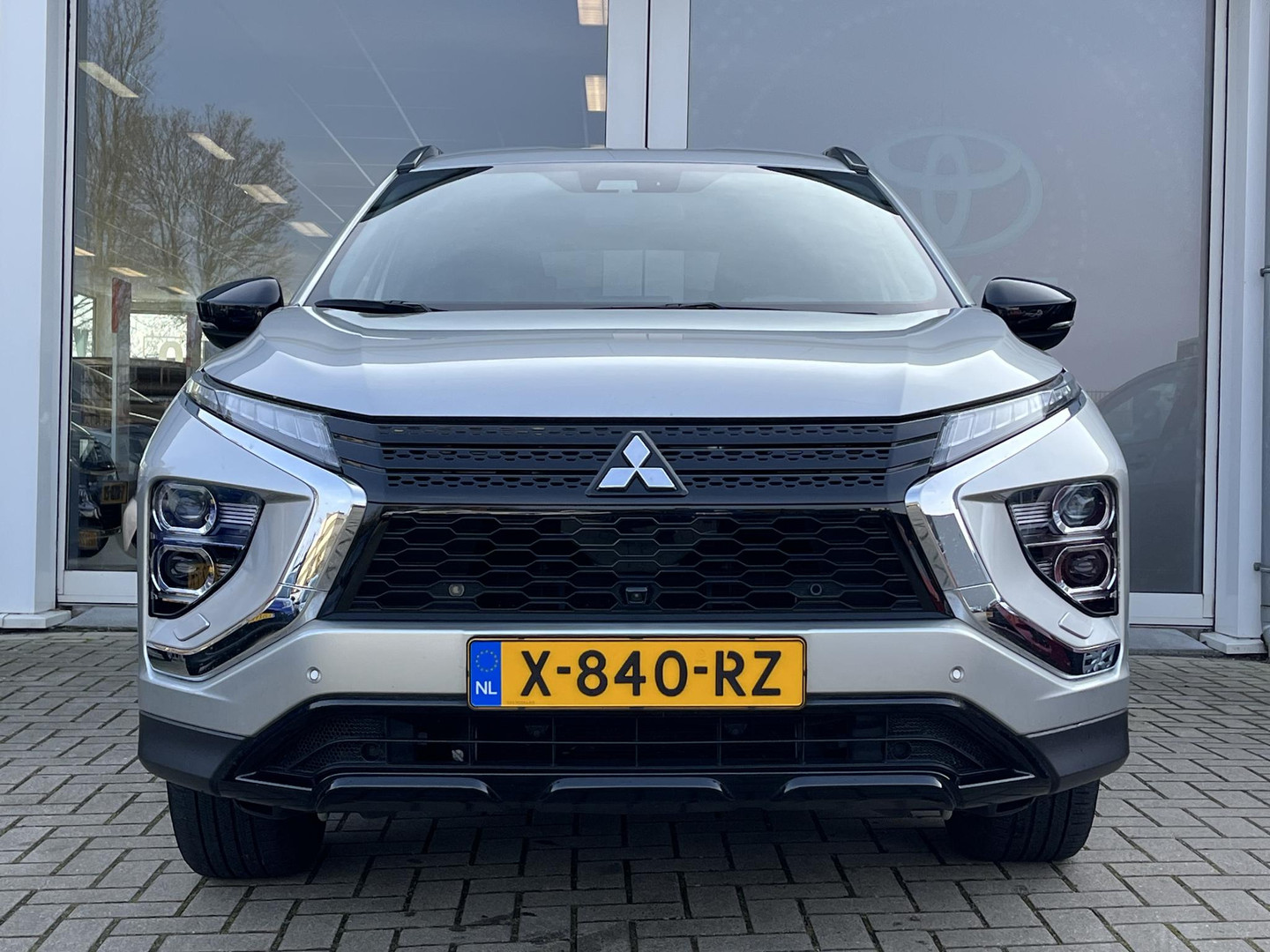 Mitsubishi Mitsubishi