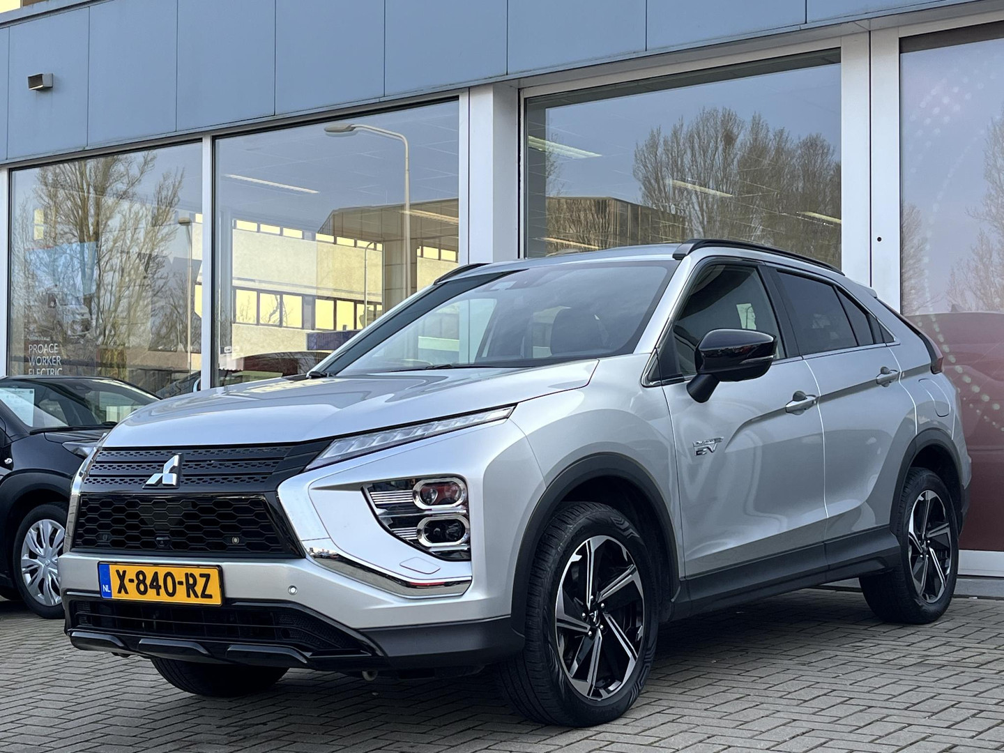 Mitsubishi Mitsubishi