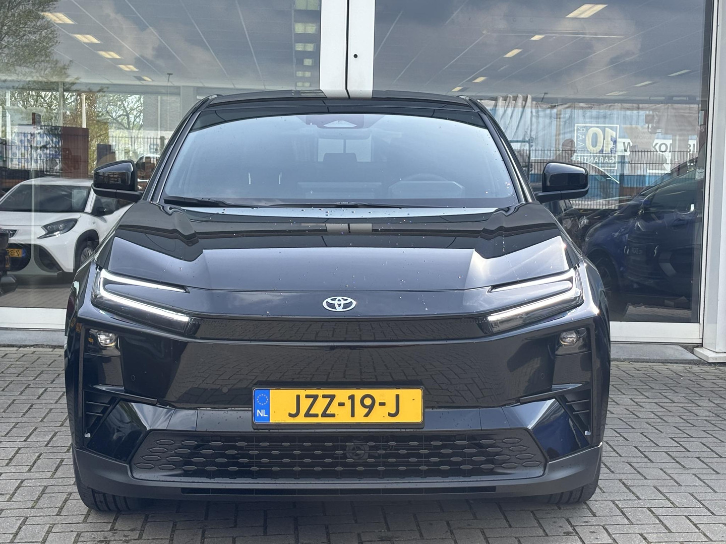Toyota Chr +