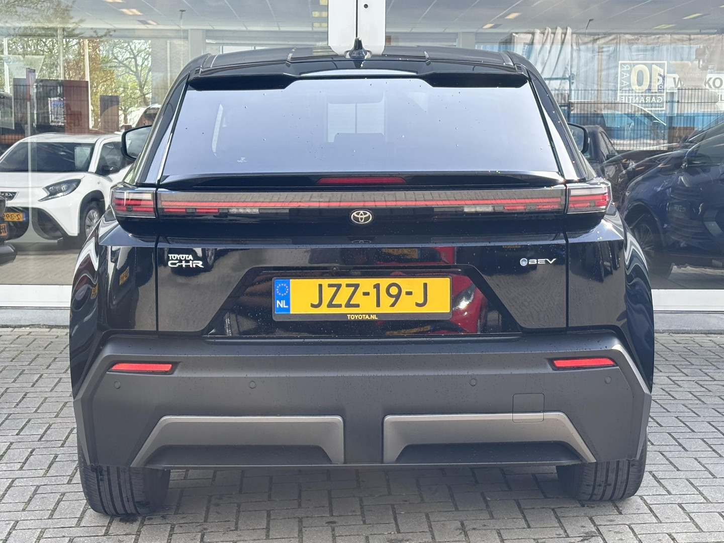 Toyota Chr +