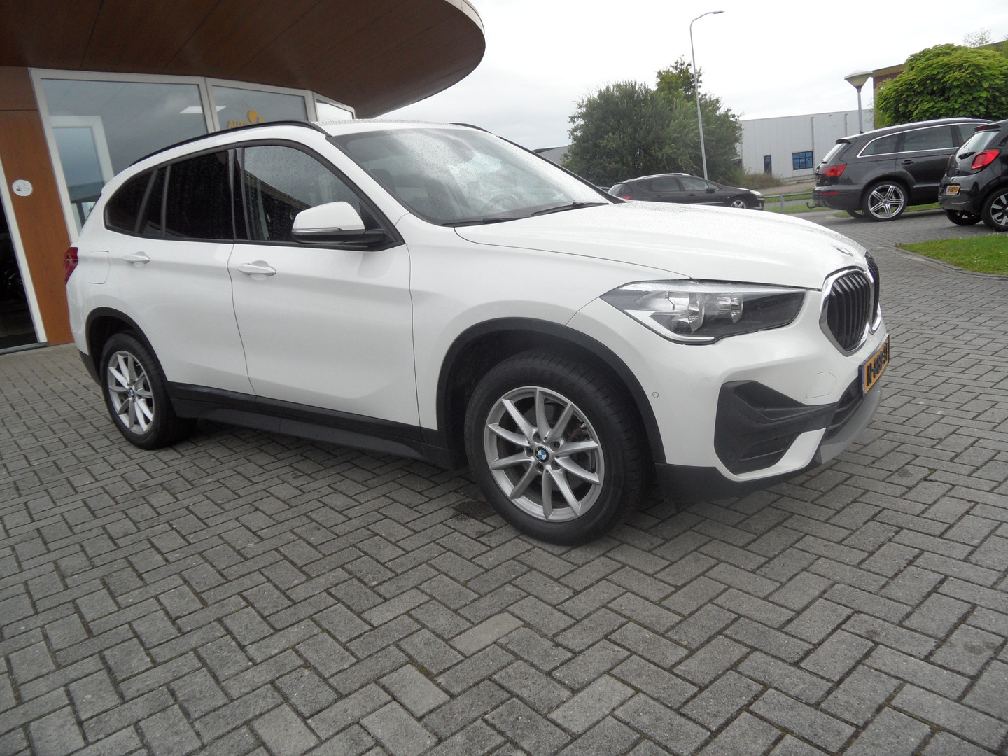 BMW