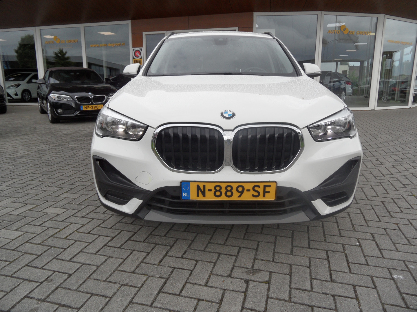 BMW