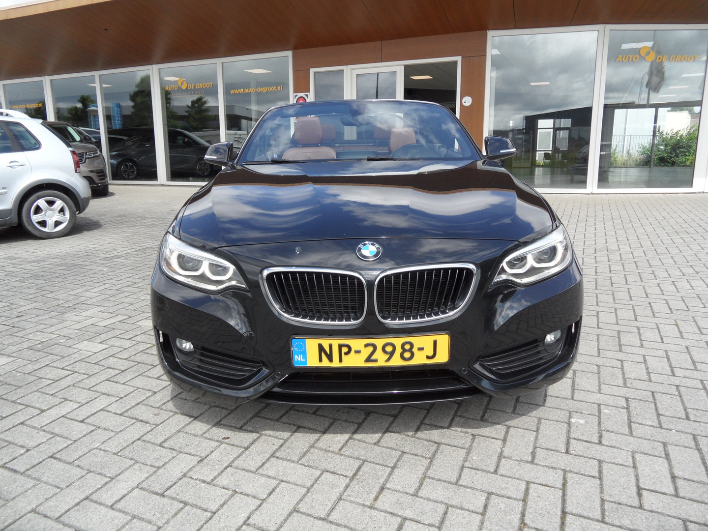 BMW BMW