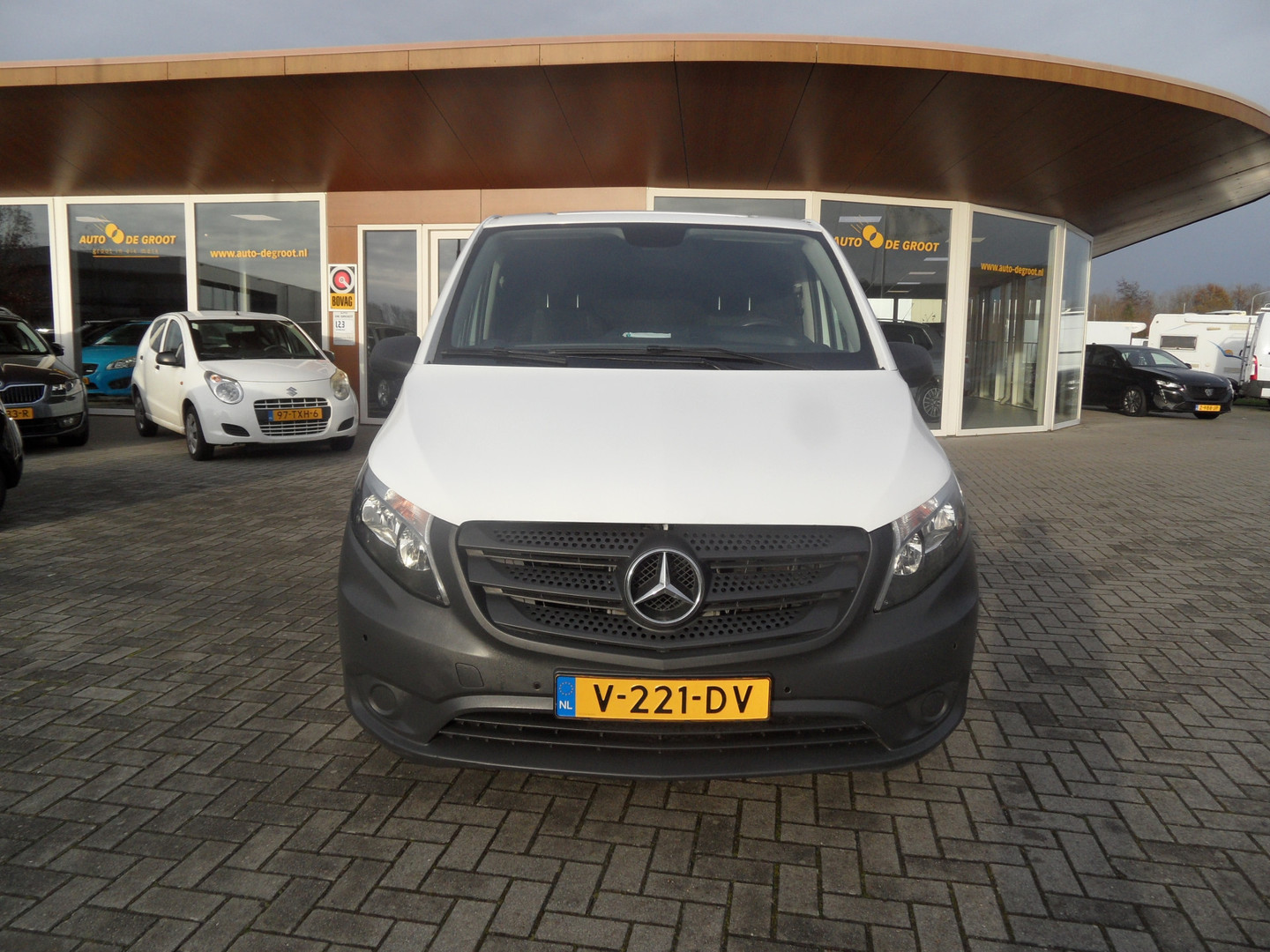 Mercedes-Benz