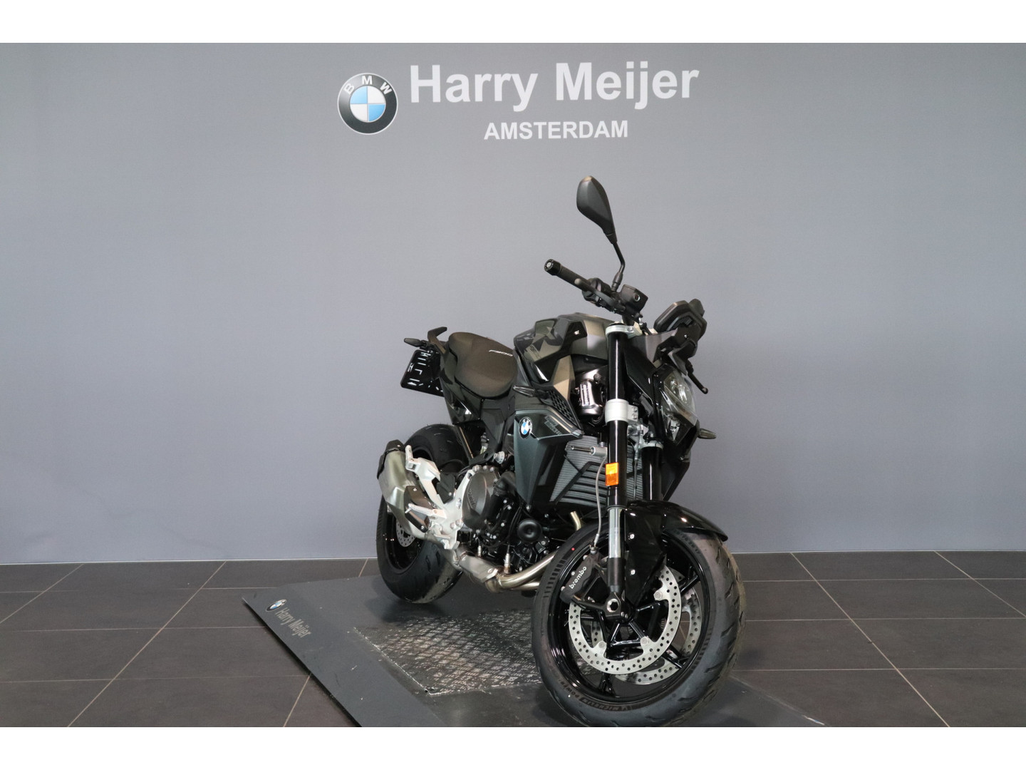 BMW