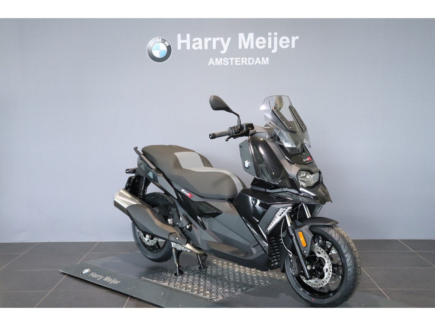 BMW
