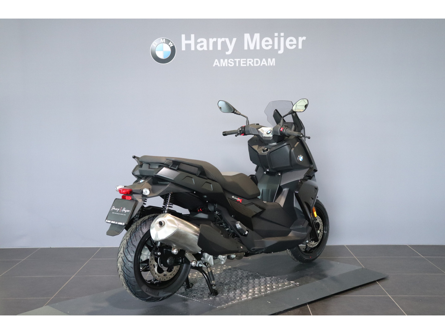 BMW