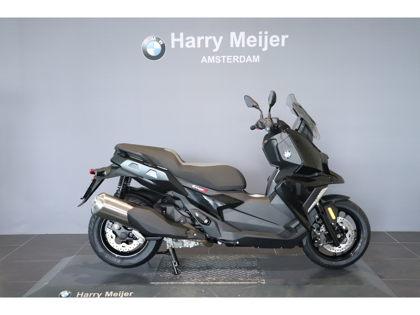BMW