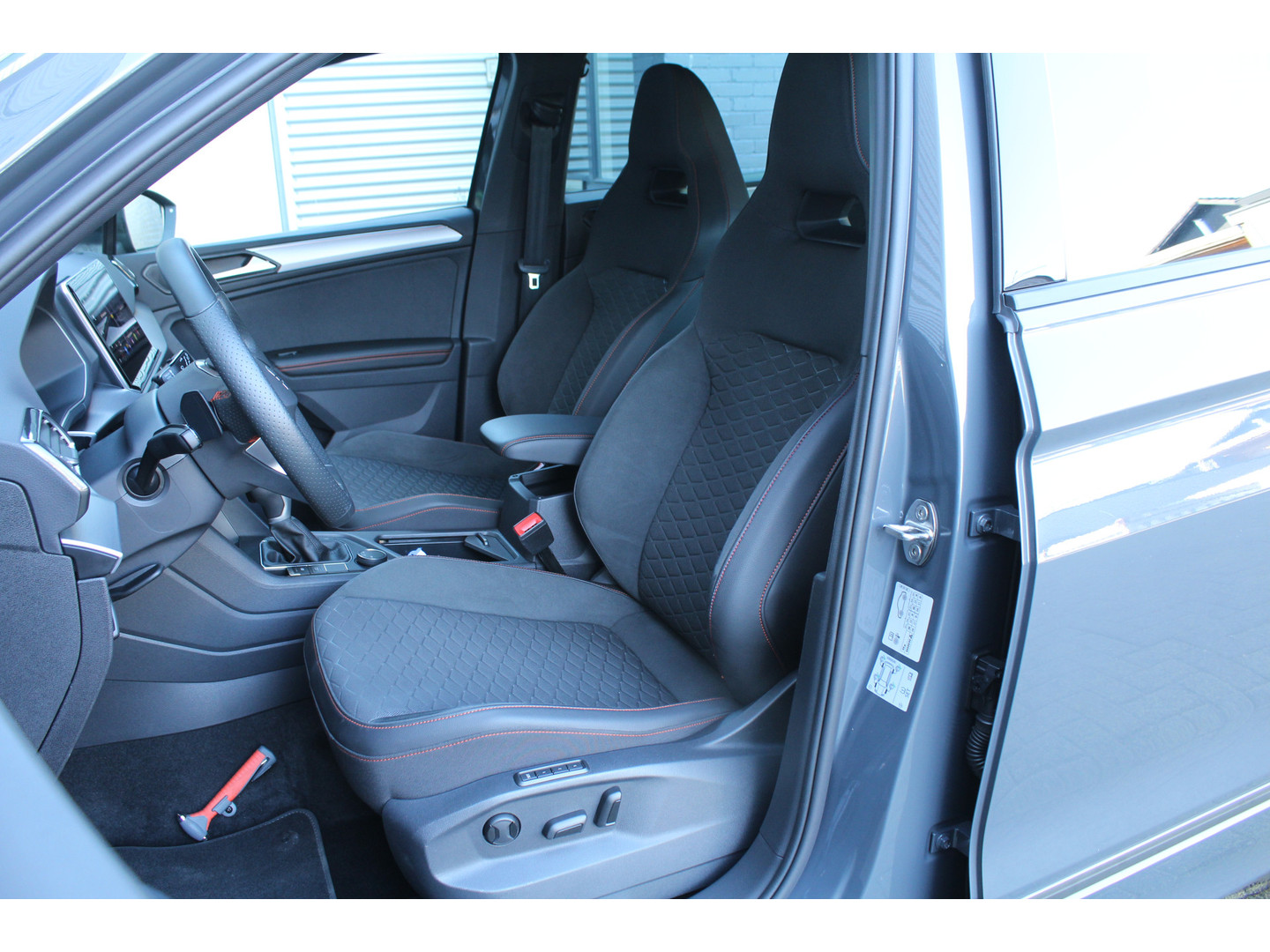 SEAT SEAT
