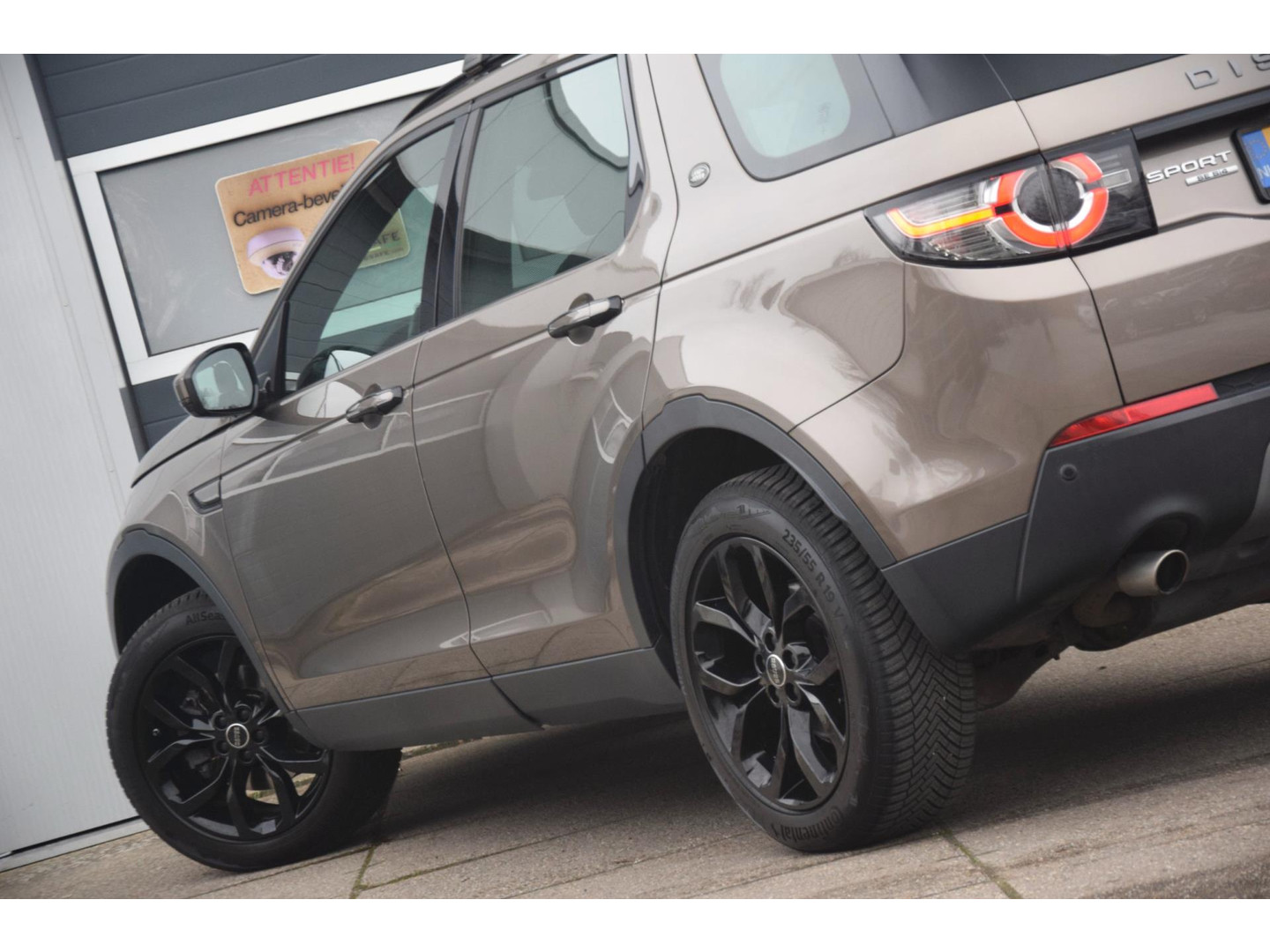 Land Rover