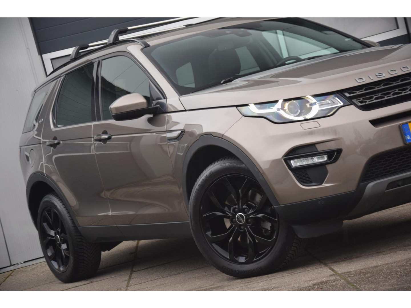 Land Rover