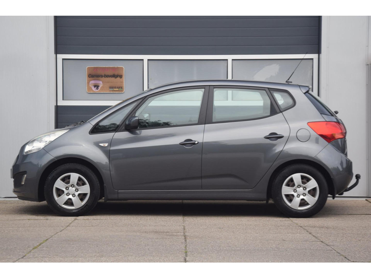 Kia
