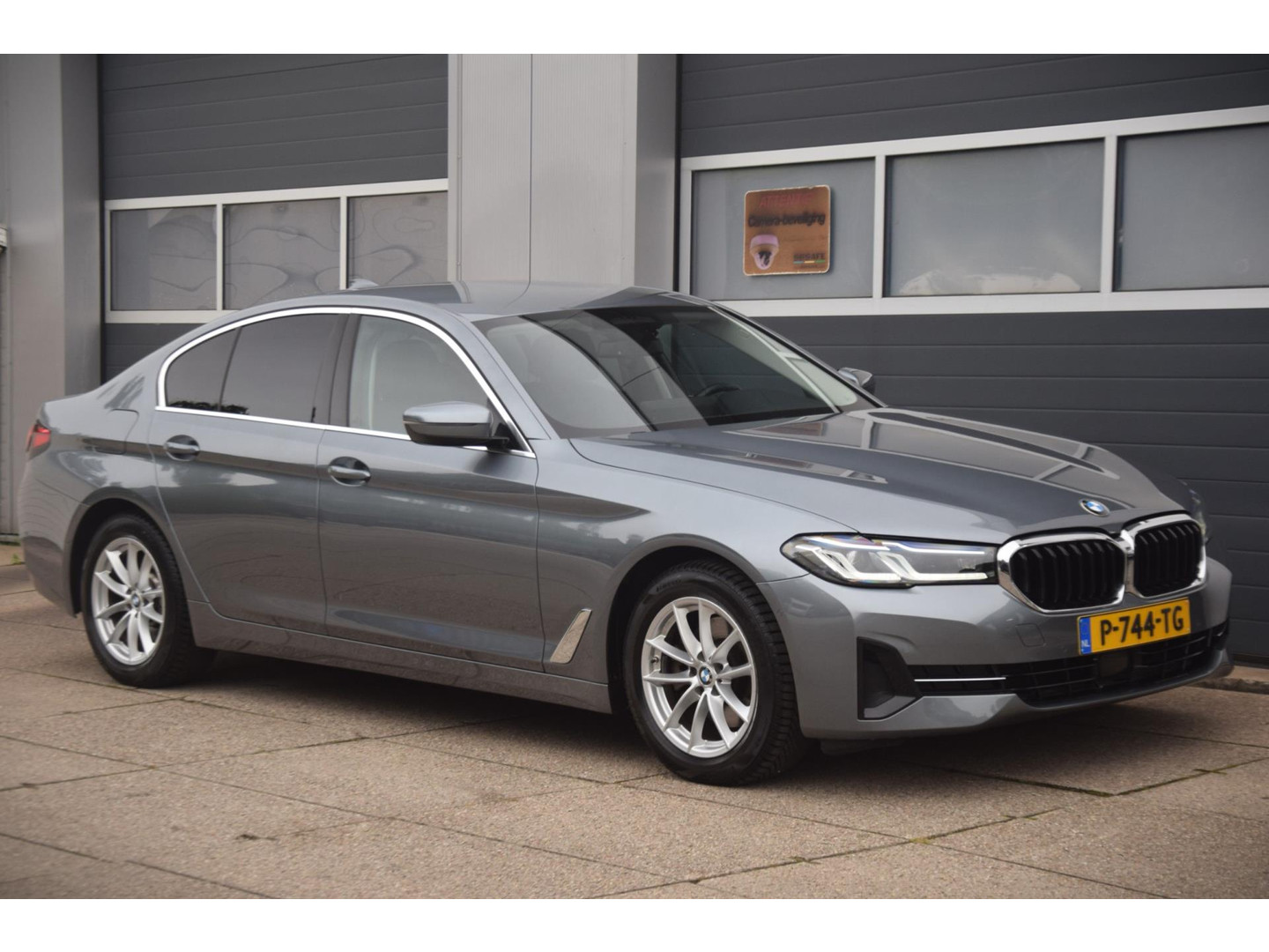 BMW