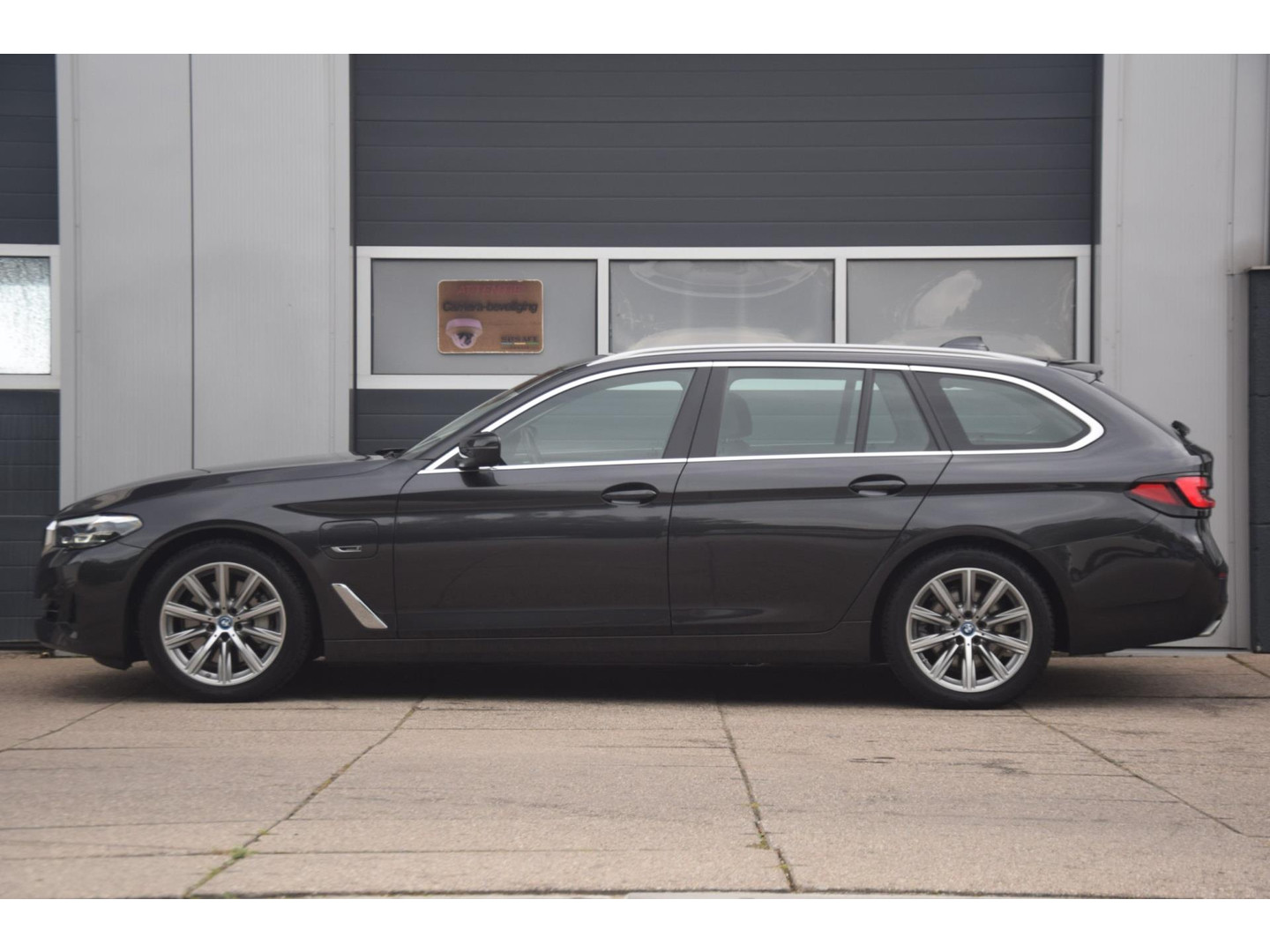 BMW
