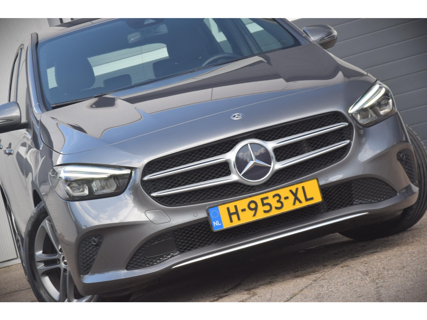 Mercedes-Benz