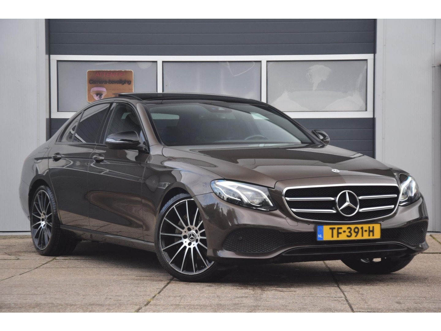 Mercedes-Benz